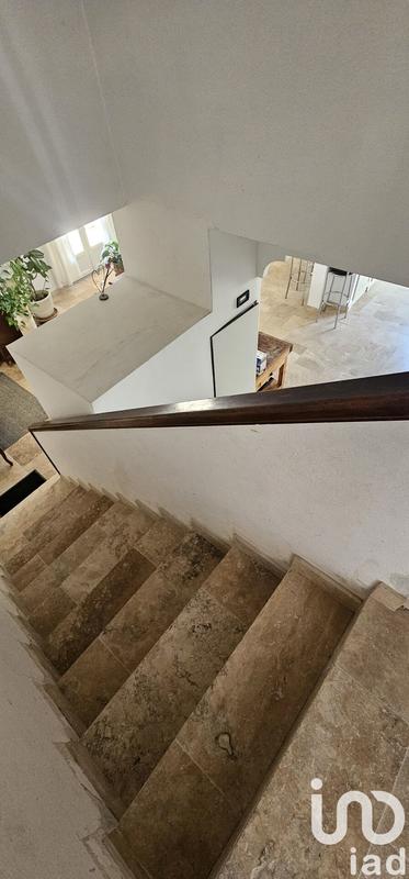 Maison - 170 m² - 6 pièces