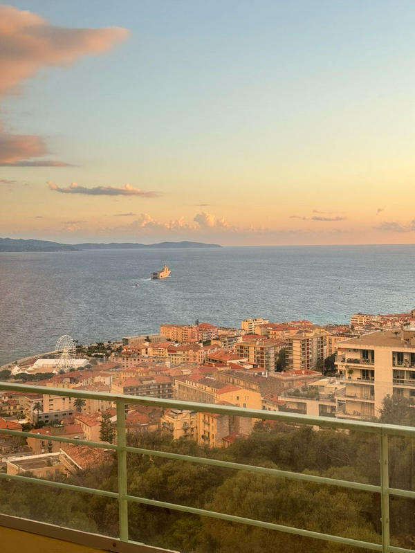 Appartement - 132 m² - 5 pièces