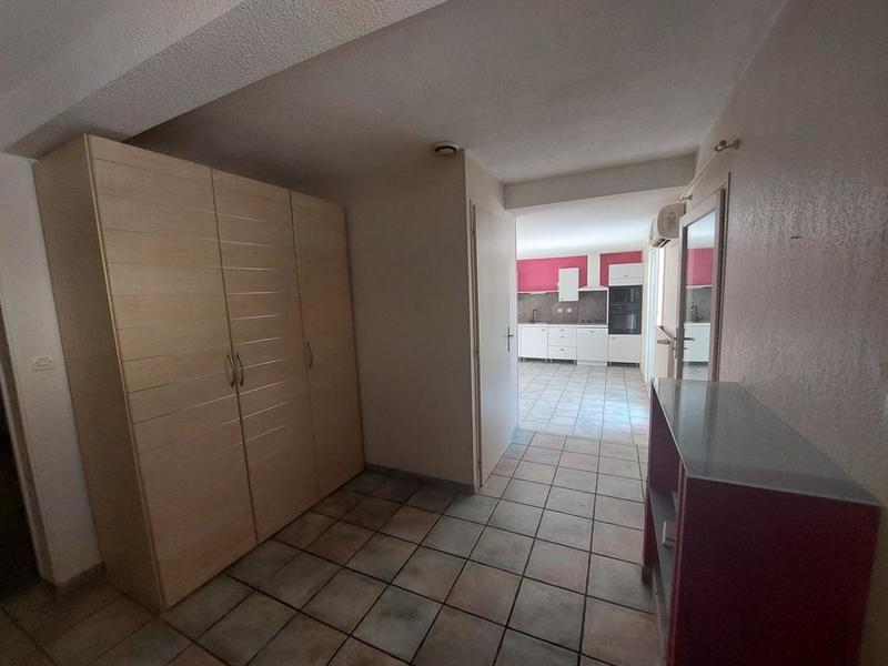Appartement - 65 m² - 2 pièces