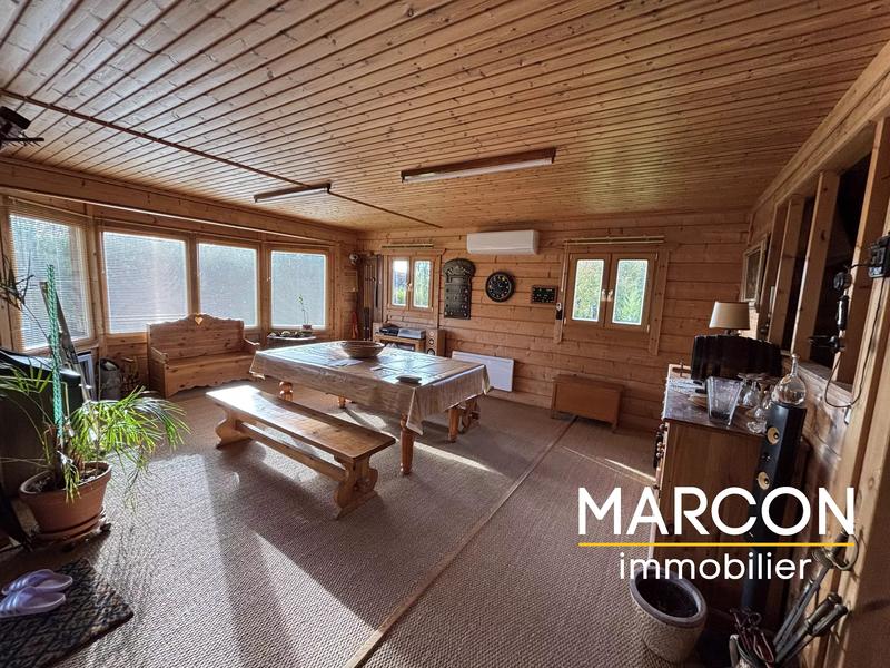 Maison - 213 m² - 4 pièces