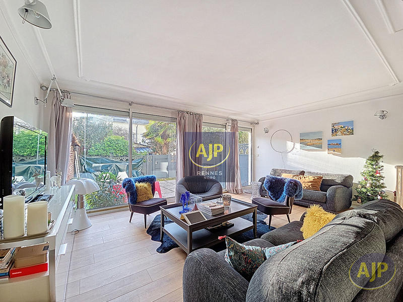 Maison - 130 m² - 5 pièces