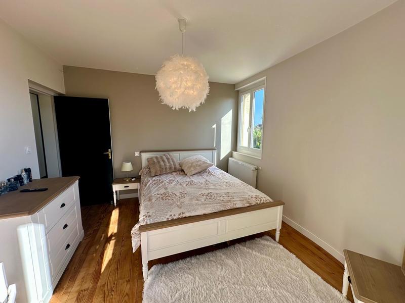 Maison - 142 m² - 7 pièces