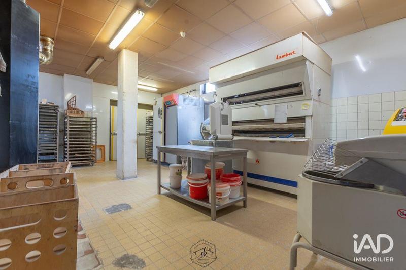 Local commercial - 439 m²