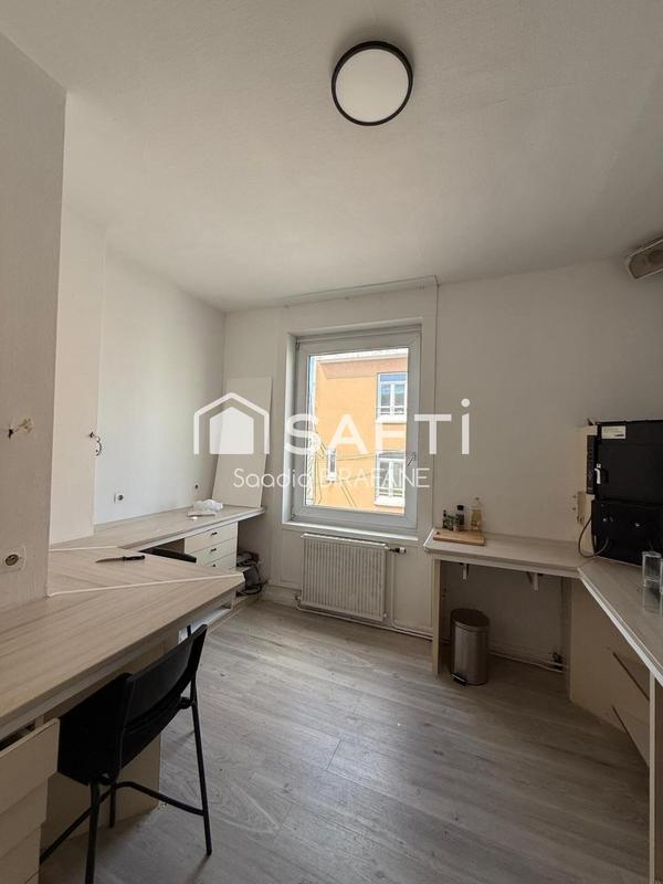 Local commercial - 270 m² - 3 pièces