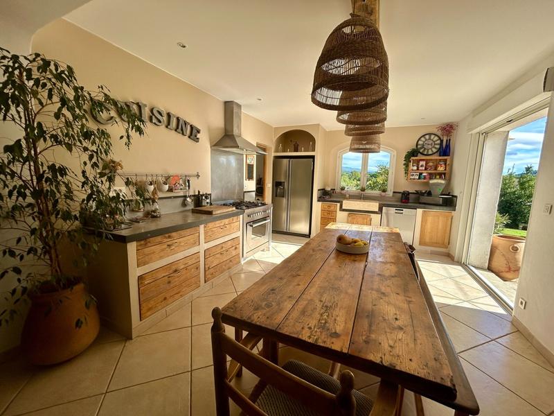 Maison - 168 m² - 5 pièces