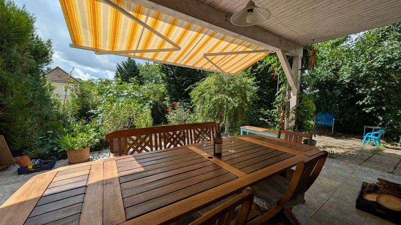 Maison - 170 m² - 8 pièces