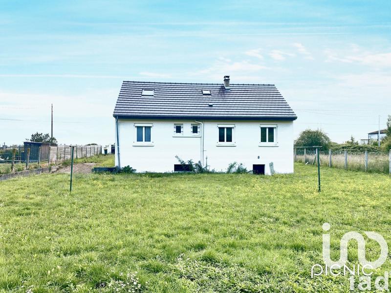 Maison - 93 m² - 5 pièces