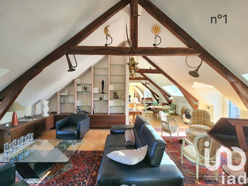 Maison - 400 m² - 10 pièces