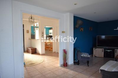 Maison - 141 m² - 6 pièces