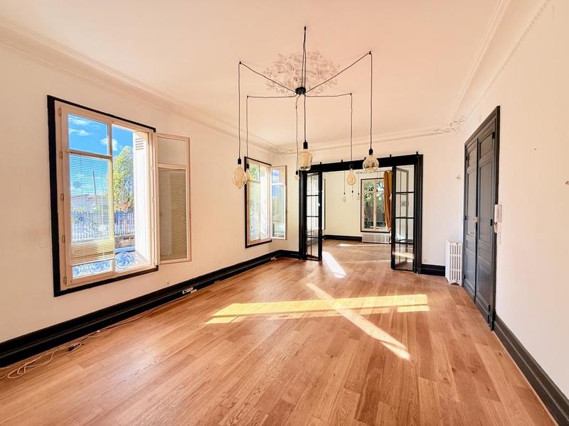 Immeuble - 500 m² - 16 pièces