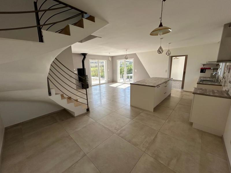 Maison - 109 m² - 5 pièces