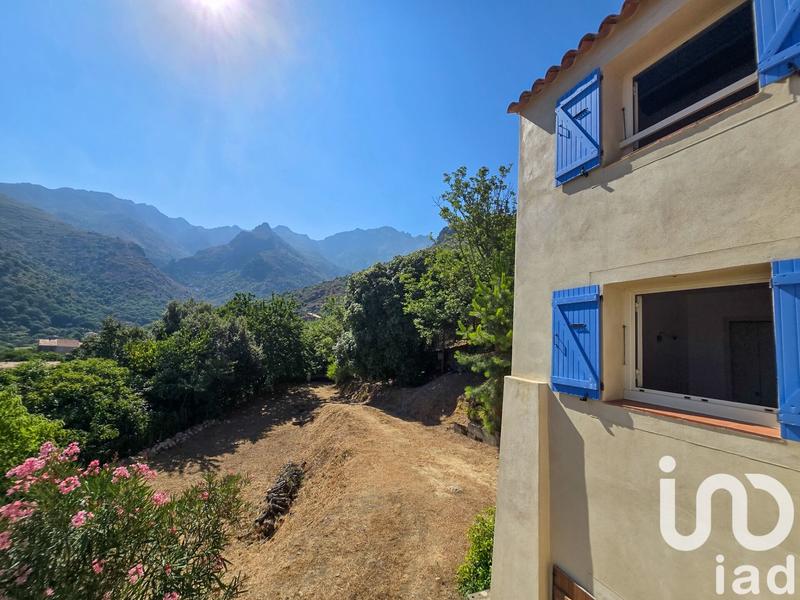 Maison - 106 m² - 5 pièces