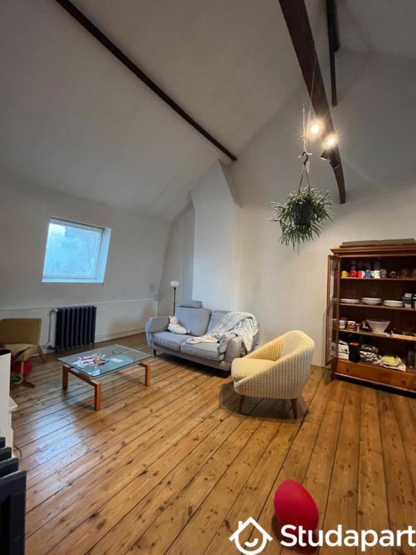 Chambre - 15 m² - 1 pièce