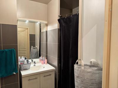 Studio - 27 m² - 1 pièce