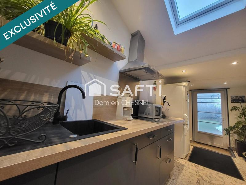 Local commercial - 150 m² - 5 pièces