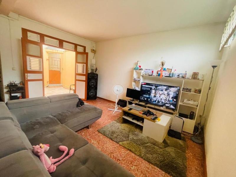 Appartement - 143 m² - 7 pièces