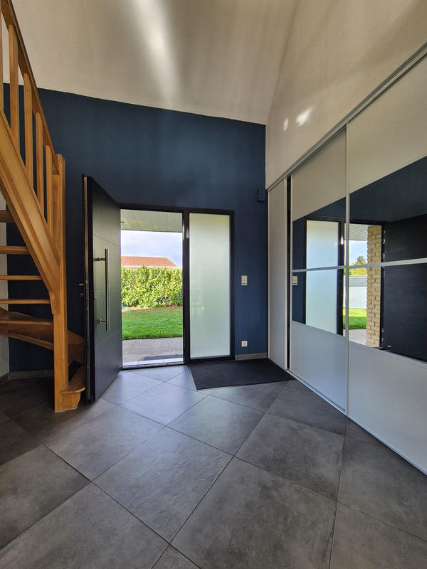 Maison - 140 m² - 6 pièces