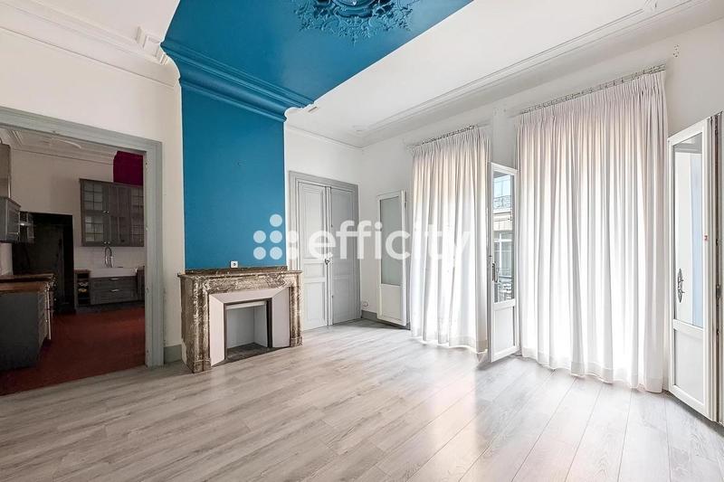 Appartement - 131 m² - 6 pièces