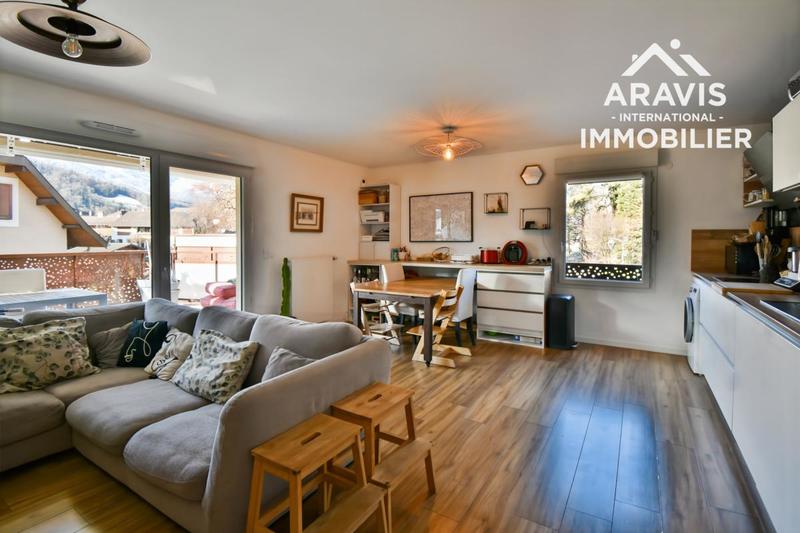 Appartement - 82 m² - 4 pièces