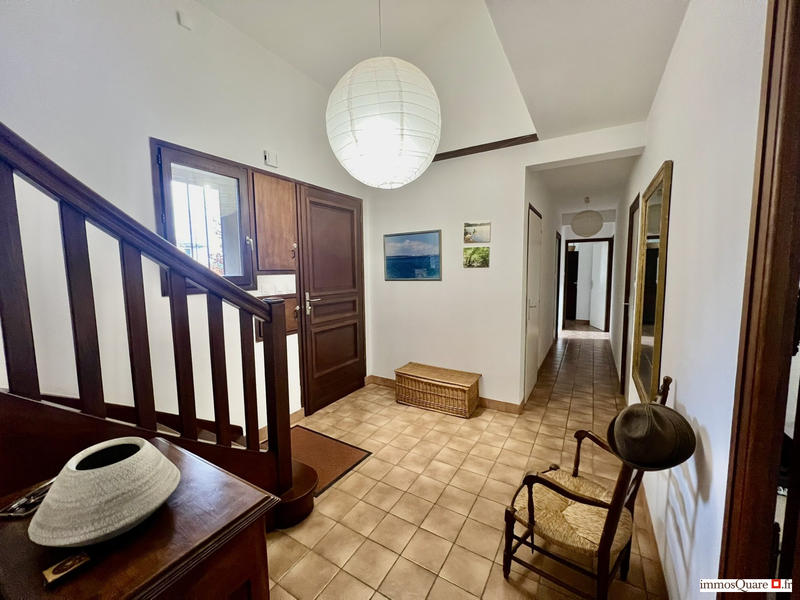 Maison - 156 m² - 7 pièces