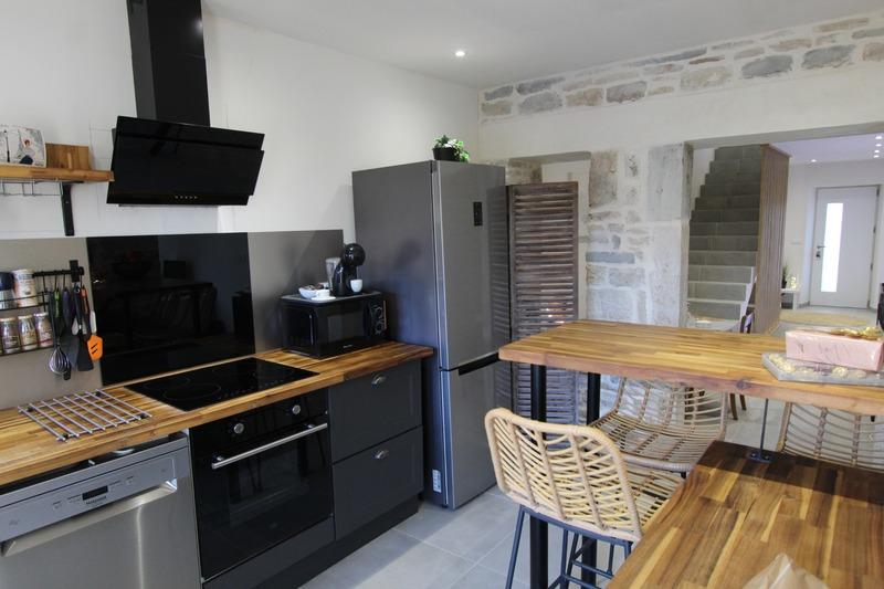 Maison en pierre - 110 m² - 6 pièces