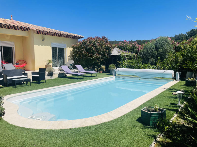 Maison - 159 m² - 5 pièces