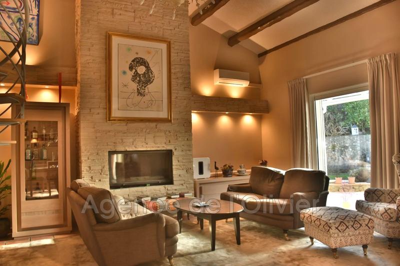 Maison - 177 m² - 5 pièces