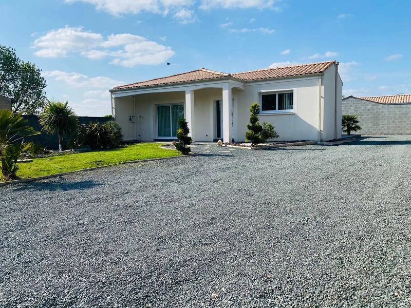 Maison - 108 m² - 4 pièces