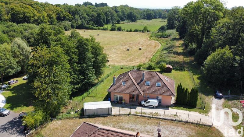 Maison - 174 m² - 8 pièces