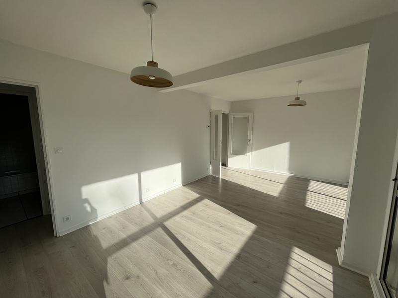 Appartement - 80 m² - 3 pièces