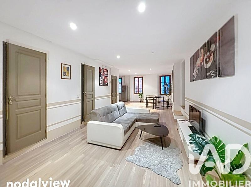 Appartement - 93 m² - 3 pièces