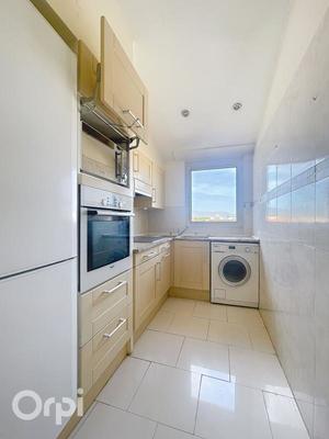 Appartement - 96 m² - 4 pièces