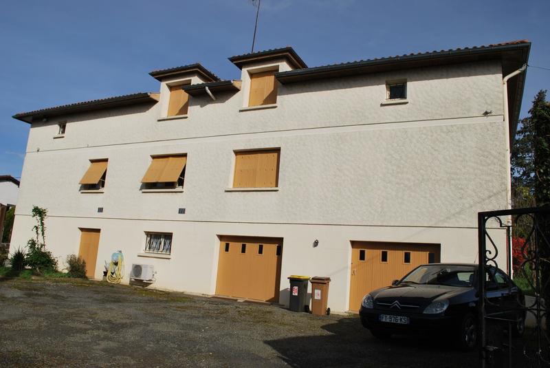 Maison - 252 m² - 7 pièces