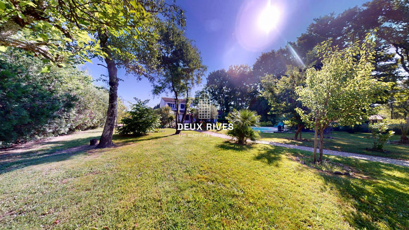 Villa - 167 m² - 6 pièces