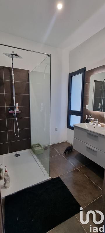 Maison - 200 m² - 5 pièces