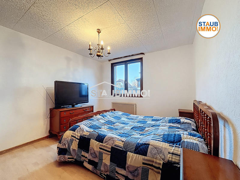 Maison - 99 m² - 5 pièces