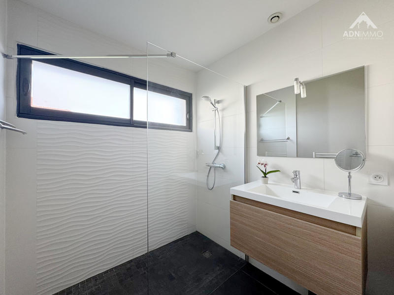 Maison - 135 m² - 5 pièces