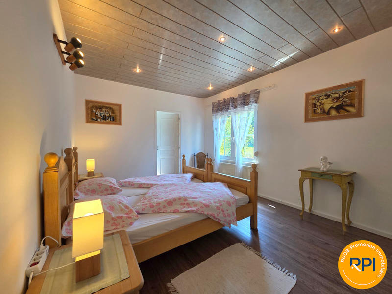 Maison - 321 m² - 9 pièces