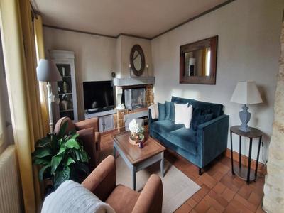 Appartement - 133 m² - 6 pièces