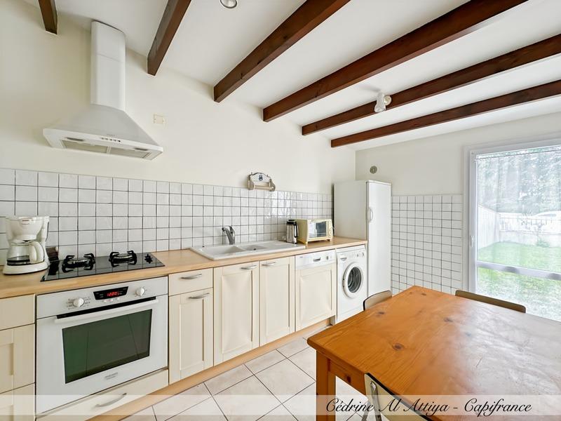Maison - 93 m² - 4 pièces