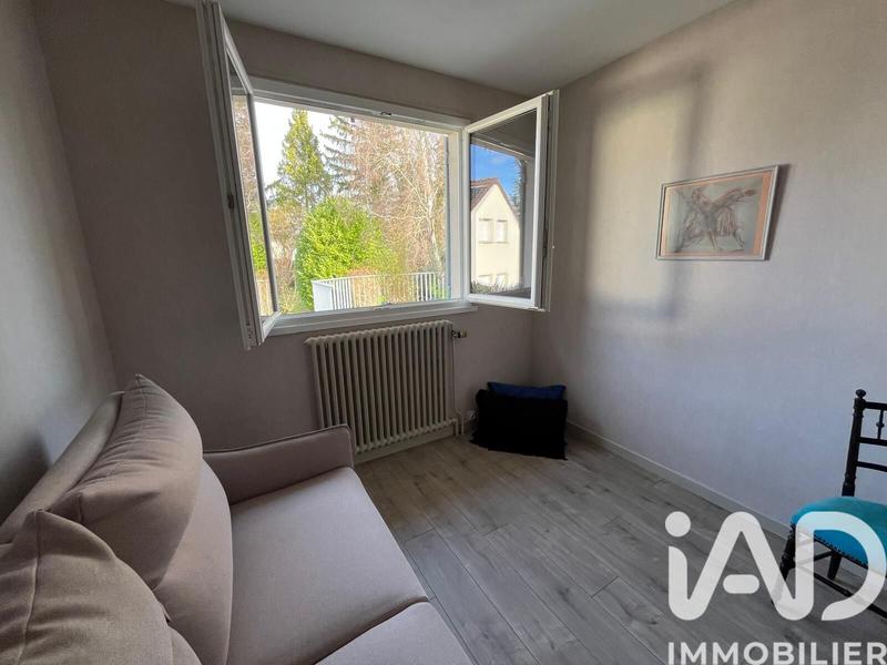 Maison - 137 m² - 5 pièces