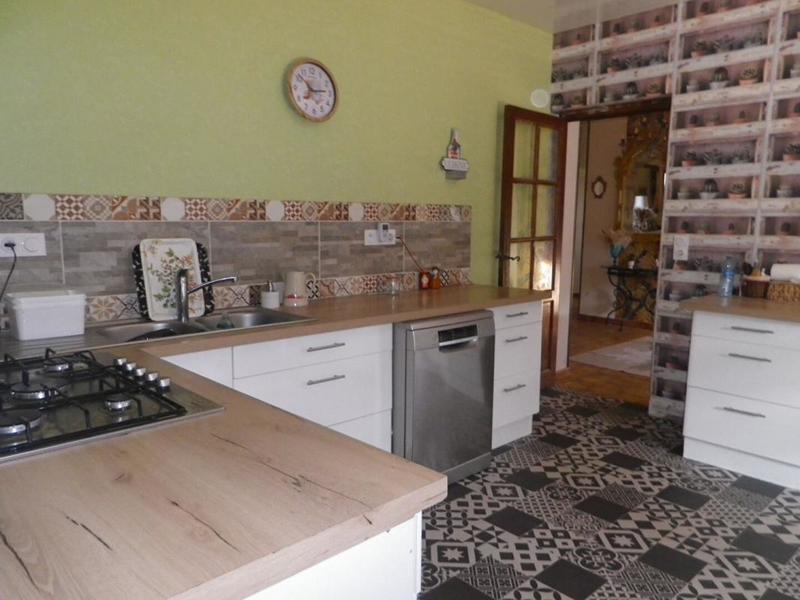 Propriété - 200 m² - 7 pièces