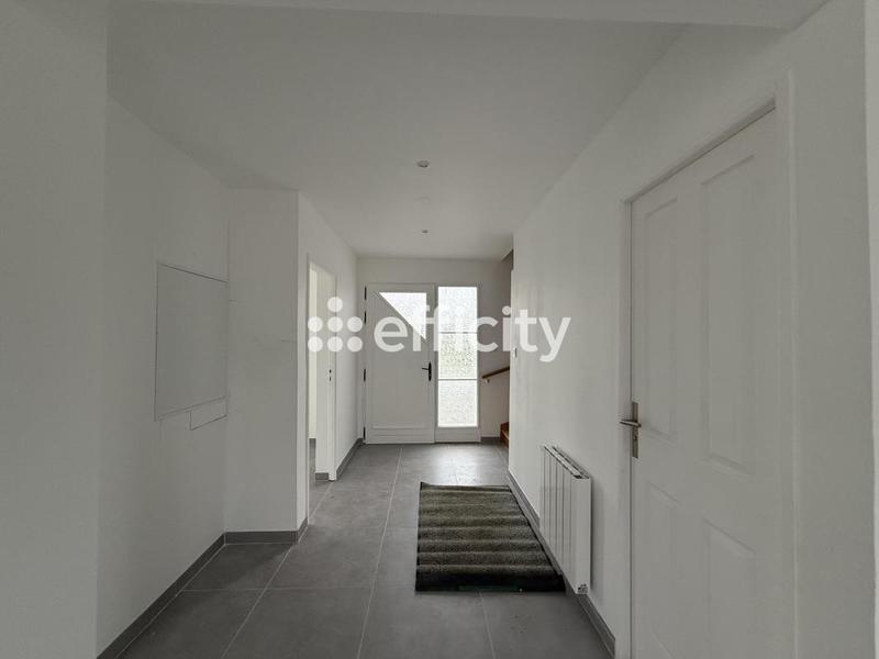 Maison - 153 m² - 8 pièces