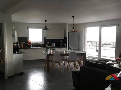 Appartement - 89 m² - 4 pièces