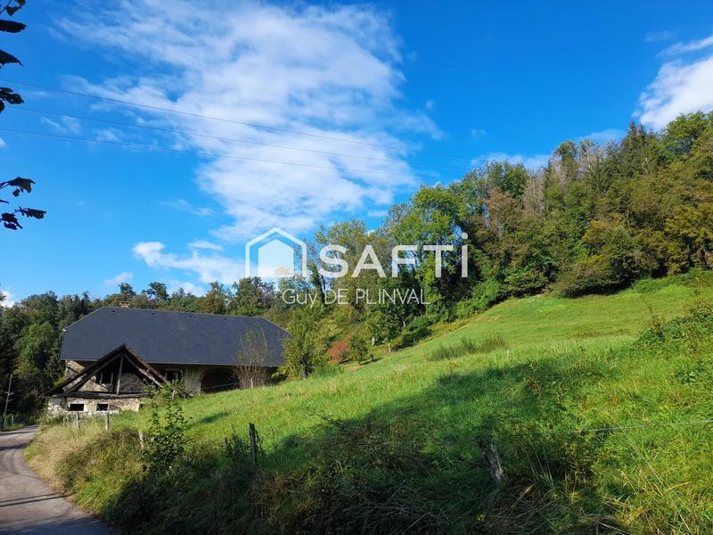 Maison - 216 m² - 9 pièces