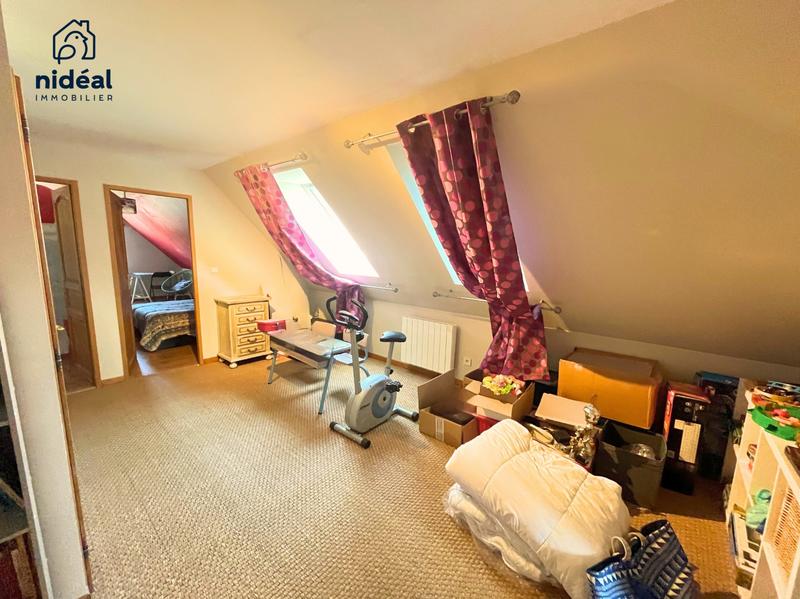 Maison - 140 m² - 7 pièces