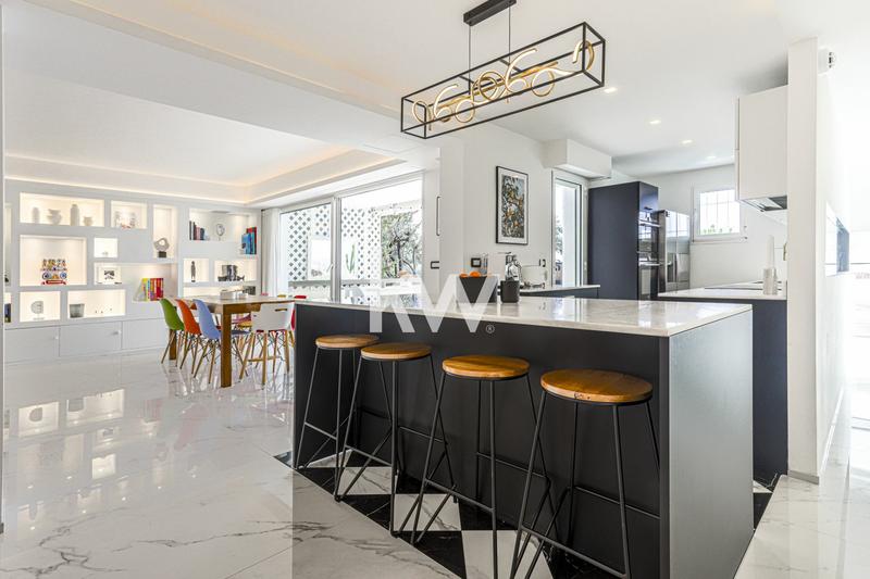 Duplex - 134 m² - 5 pièces