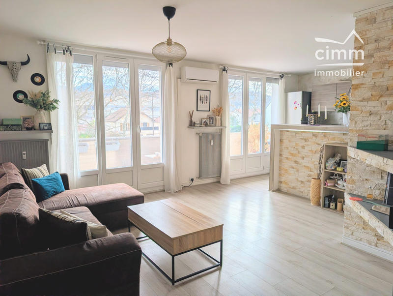 Appartement - 65 m² - 4 pièces