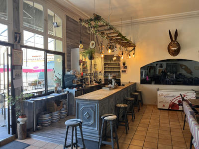 Fonds de commerce - Hôtellerie / Restauration - 150 m²
