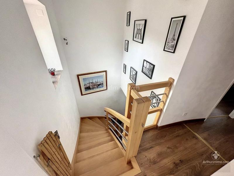 Maison - 122 m² - 4 pièces